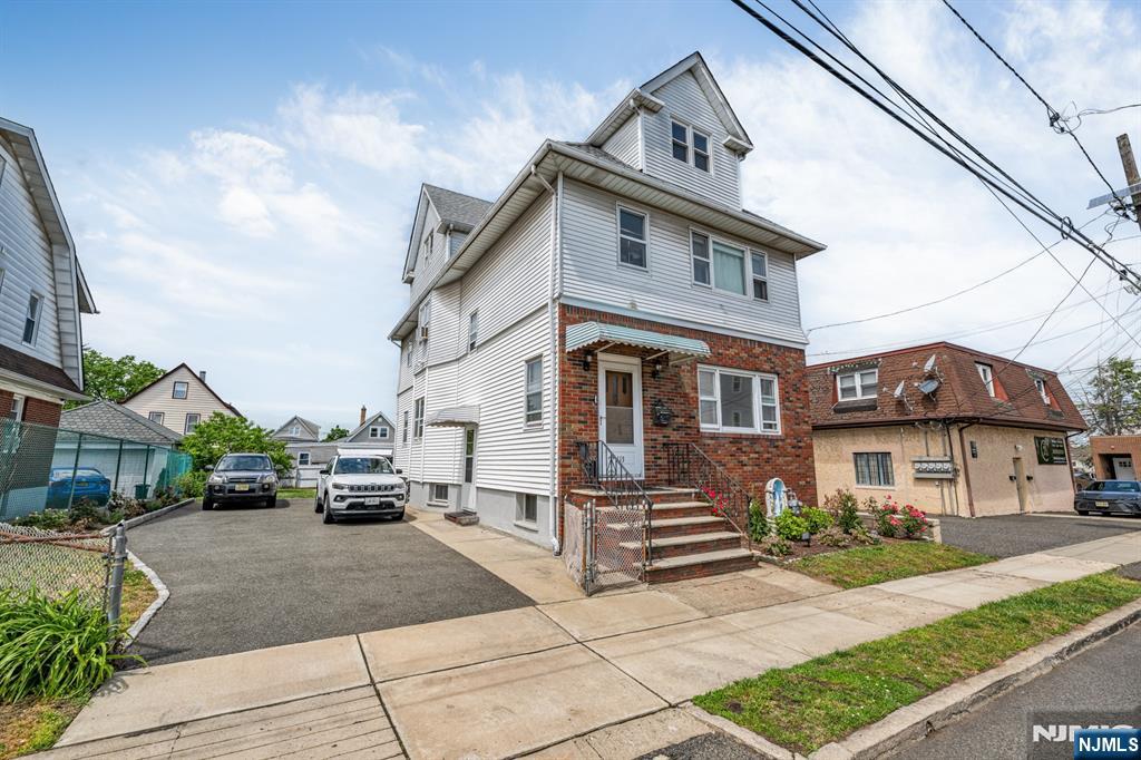 113 Wood Street
