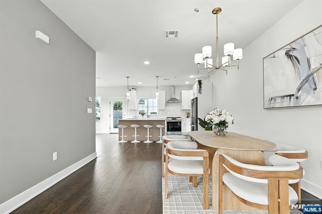 184 Canterbury Avenue