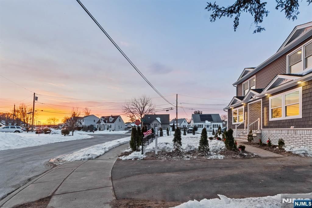 Photo of 260 Washington Avenue, Elmwood Park, NJ 07407 (MLS # 26004622)