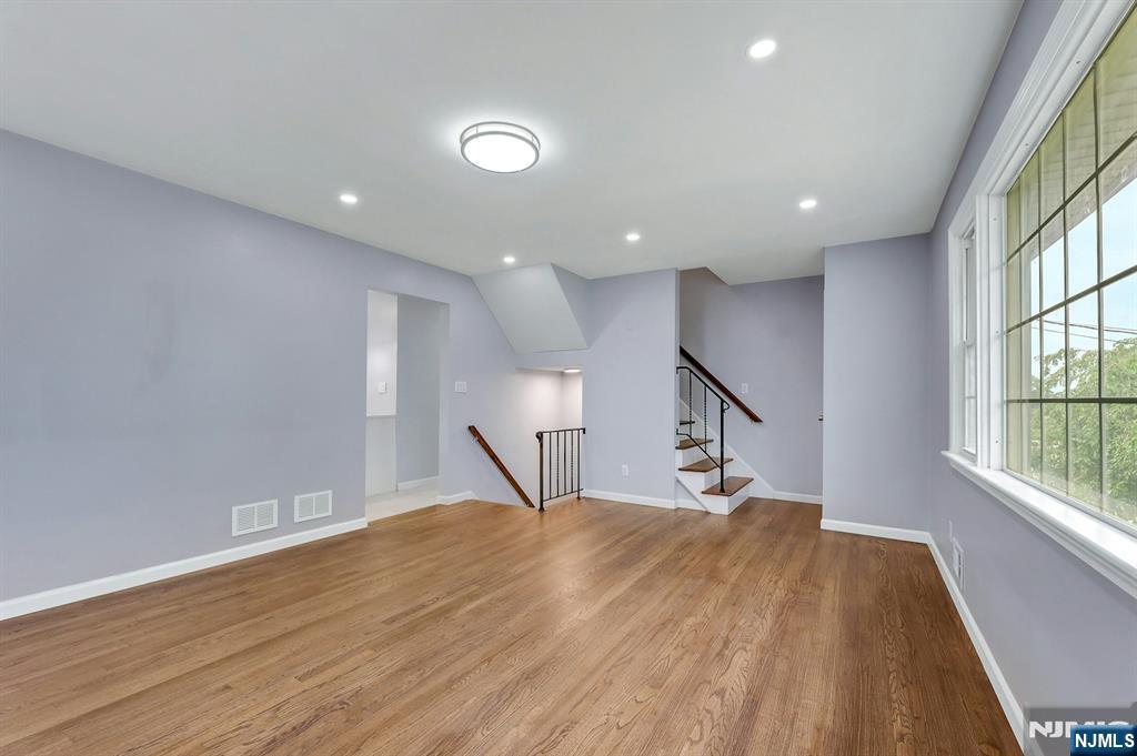 166 Pleasant Avenue