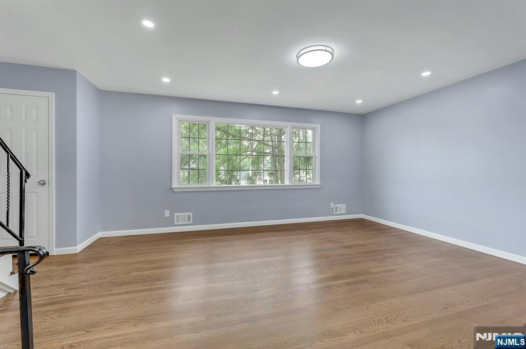 166 Pleasant Avenue