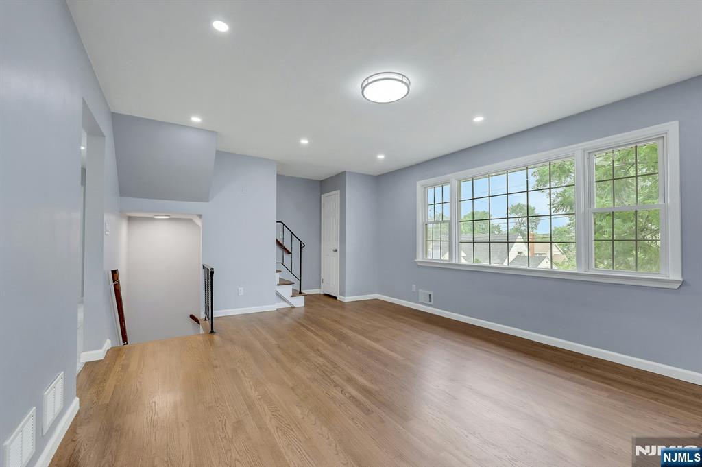 166 Pleasant Avenue
