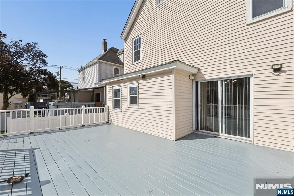 336 Livingston Avenue