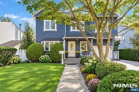 Photo of 123 Sussex Road, Bergenfield, NJ 07621 (MLS # 26037912)