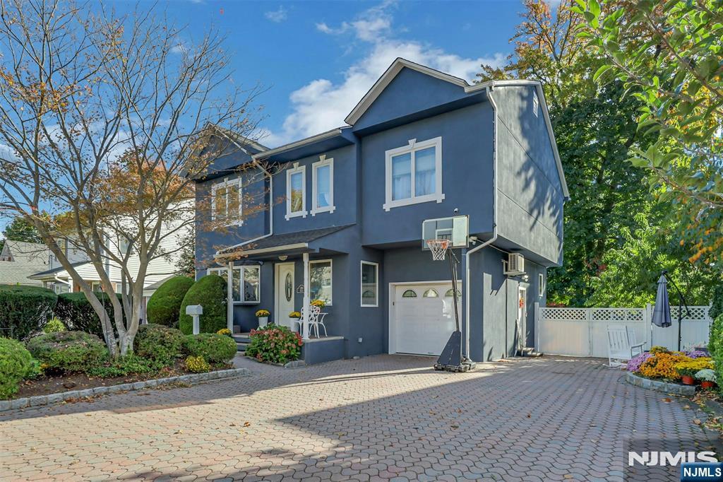 123 Sussex Road