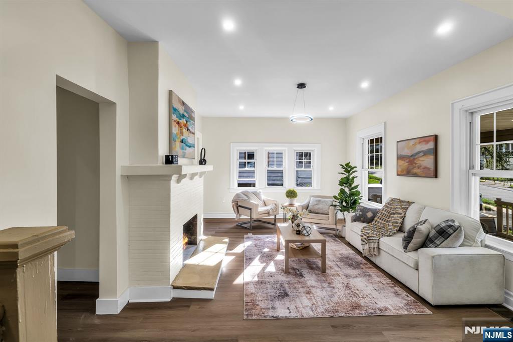 60 Fulton Street