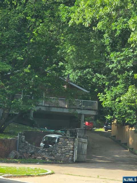 Photo of 958 Route 208, Hawthorne, NJ 07506 (MLS # 26021540)