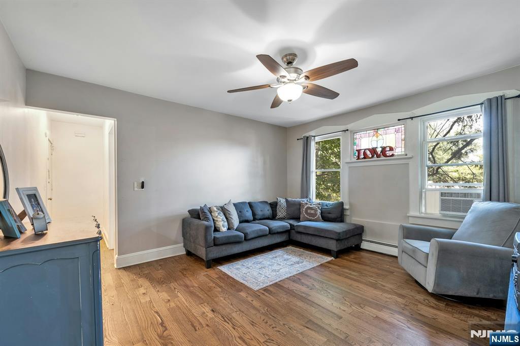 68 Macfarlan Avenue first floor