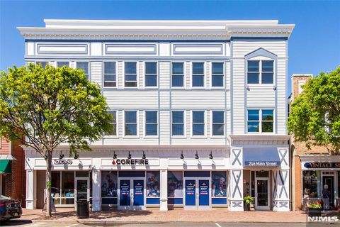 Photo of 246 Main ST #404, Chatham Borough, NJ 07928 (MLS # 26016849)