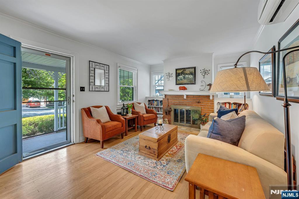 15 Elmwood Avenue