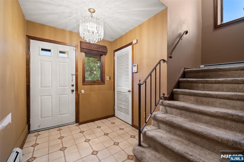 140 Allwood Road E