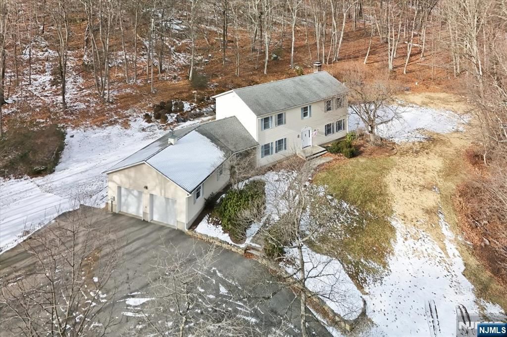 Photo of 611 Snake Den Road, West Milford, NJ 07480 (MLS # 25042749)