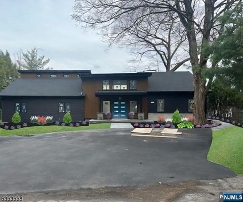 12 Rocky Point Road West Milford NJ 07421