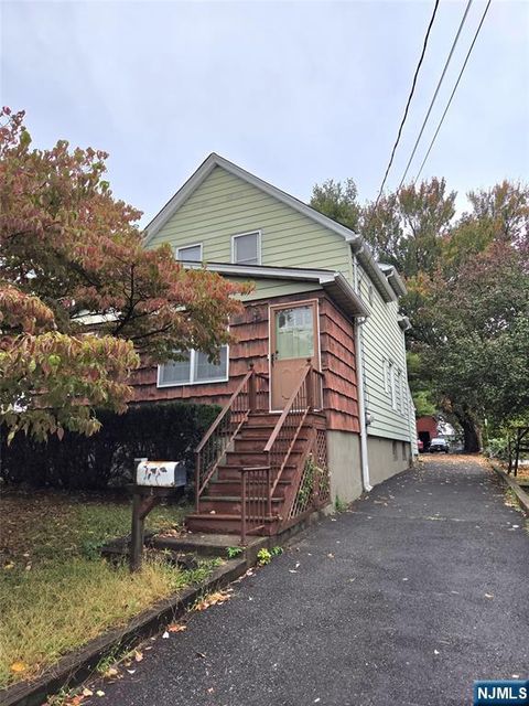 87 Midland Avenue Wallington NJ 07057