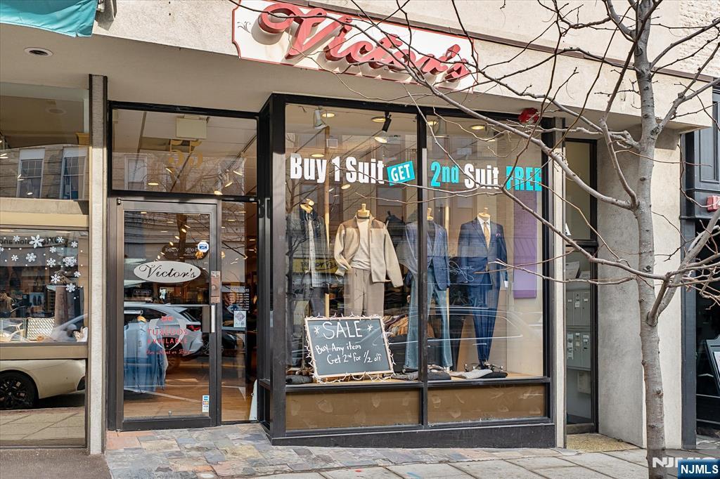 53-55 E Ridgewood Avenue