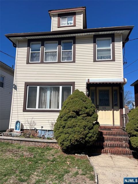 579 Oregon Avenue Cliffside Park NJ 07010