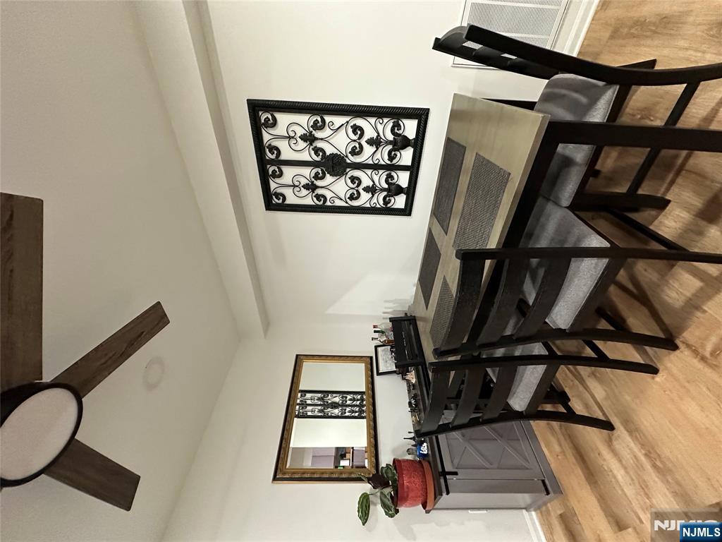 758 Charles Court 6107