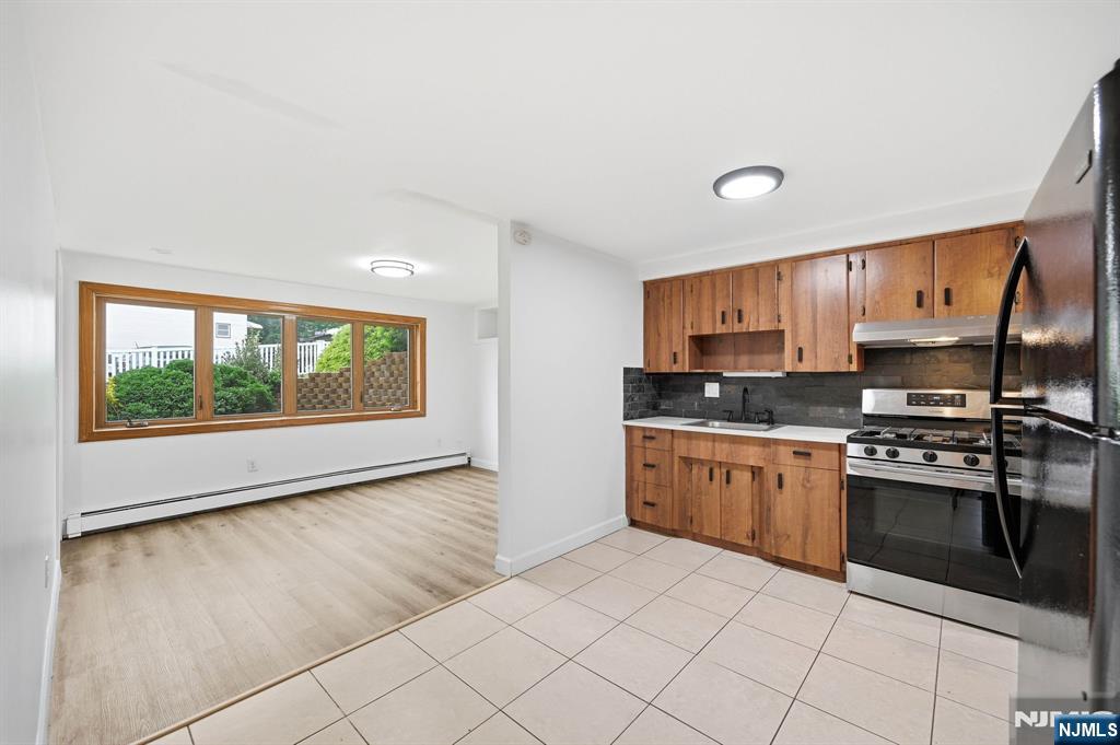 37 Hazelview Avenue