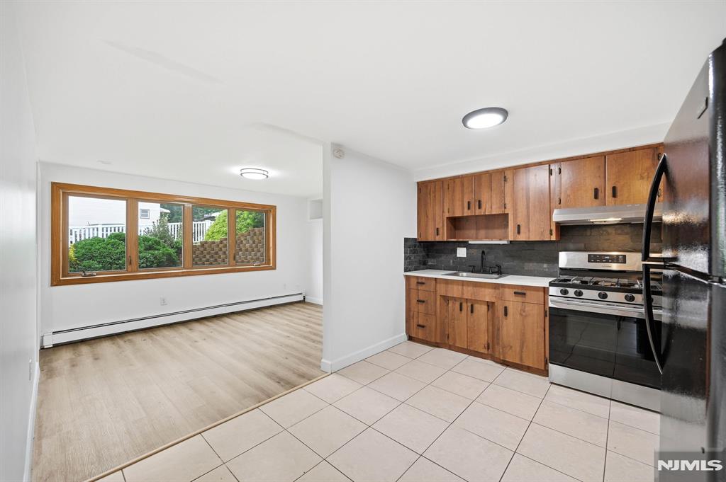 37 Hazelview Avenue