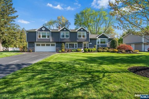47 Colfax Drive Pequannock Township NJ 07440