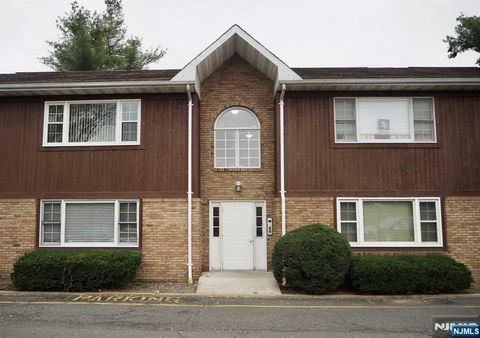 112-130 Sherwood Avenue Unit 6, Paterson, NJ 07502 - MLS#: 25007898