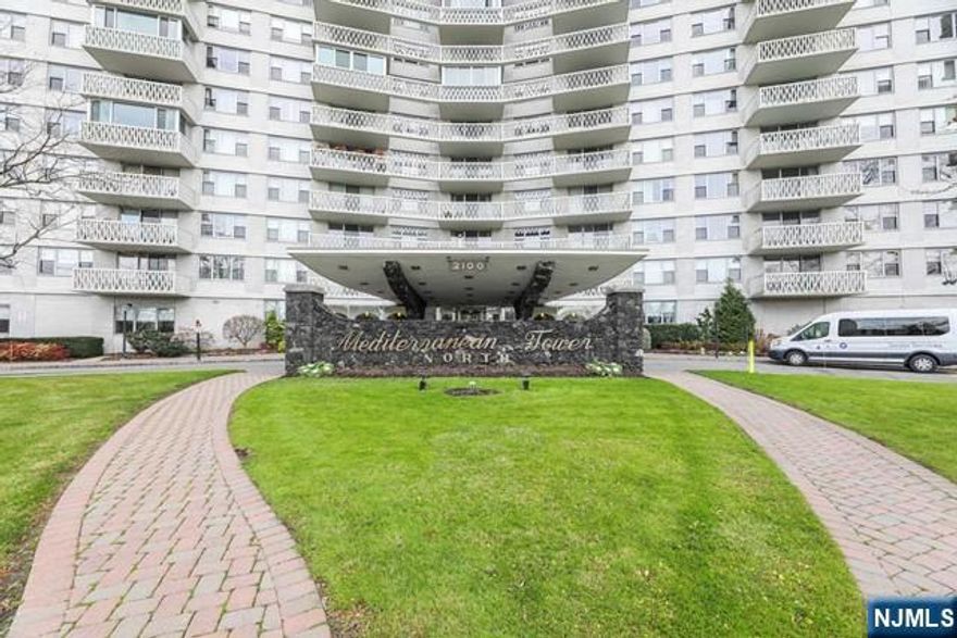 OWNER HOLDS RE LICENSE Luxurious Building in the heart of Fort Lee!!! Very convenient Location for commuters go to NYC and anywhere in NJ. High-rise soundproofing and bright southeast facing. Heat, C/H water, cooking gas, cable & Internet, tennis courts and basketball courts and parking included. Hardwood floors throughout, Huge walk-in closet and 3 more closets. Granite countertops in the kitchen. **$500(Non-refundable) Moving in fee and $500(Re-fundable) Moving deposit. **Board application fee($1,000) paid by the tenant, the building only allows 1 year lease at a time. No pets allowed building. **Due at signing lease: 1 M Rent, 1.5 M Security Deposit and 1 Month Broker Fee.