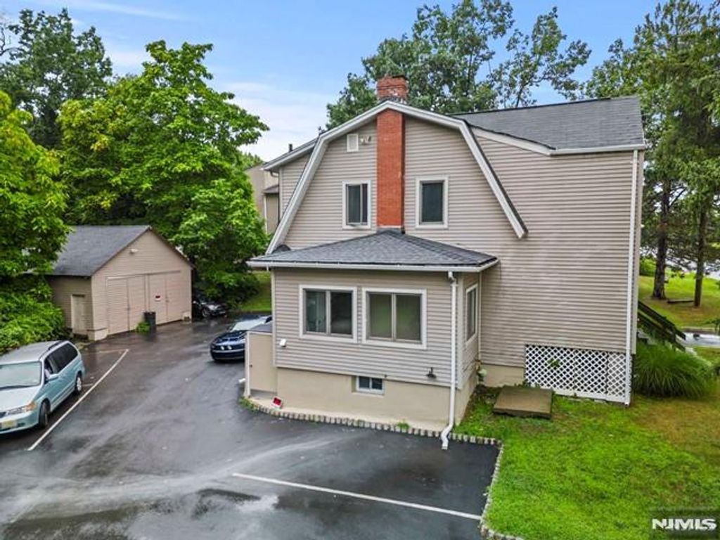 Photo of 132 Little Falls Road, Fairfield, NJ 07004 (MLS # 25042375)