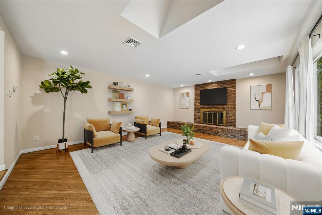 5 Fairfield Court