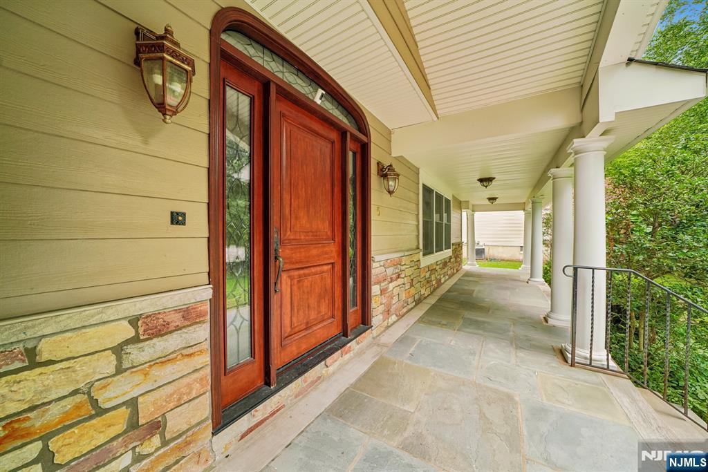 5 Fairfield Court