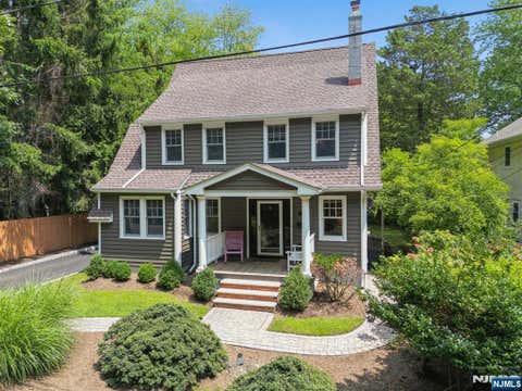 Photo of 17 River Road, Harrington Park, NJ 07640 (MLS # 26027167)