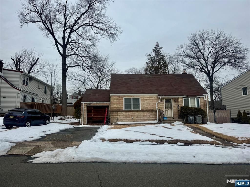 Photo of 15 Wyckoff Terrace, Fair Lawn, NJ 07410 (MLS # 26005903)