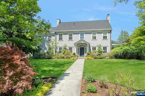 Photo of 212 Midland Avenue, Montclair, NJ 07042 (MLS # 26014684)