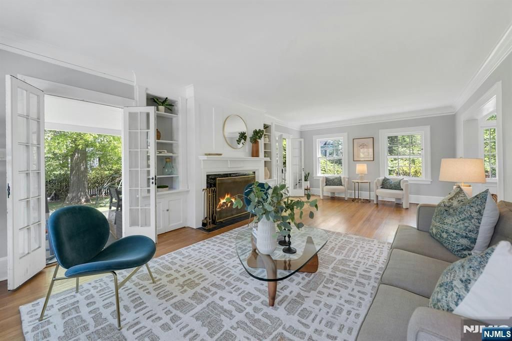 Photo of 212 Midland Avenue, Montclair, NJ 07042 (MLS # 26014684)