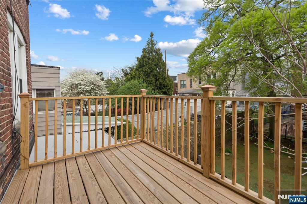 37 64th Street 2