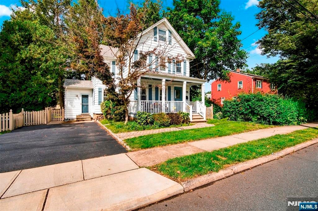 436 Northern Parkway