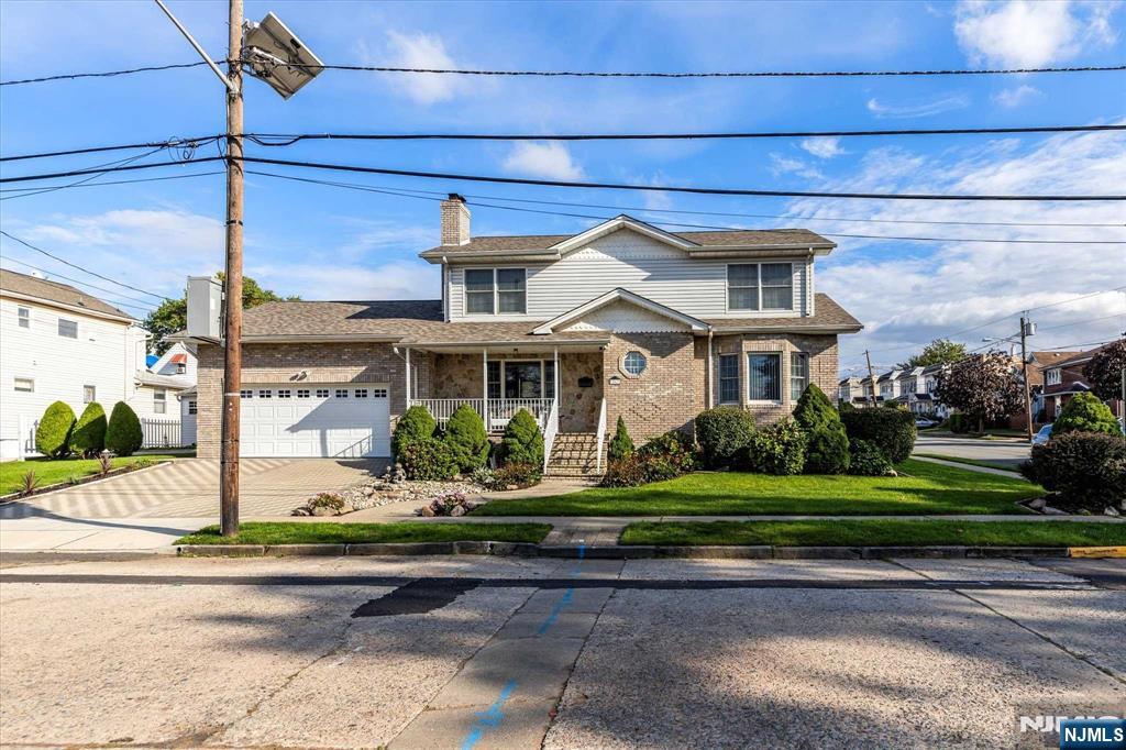 202 Riverview Avenue