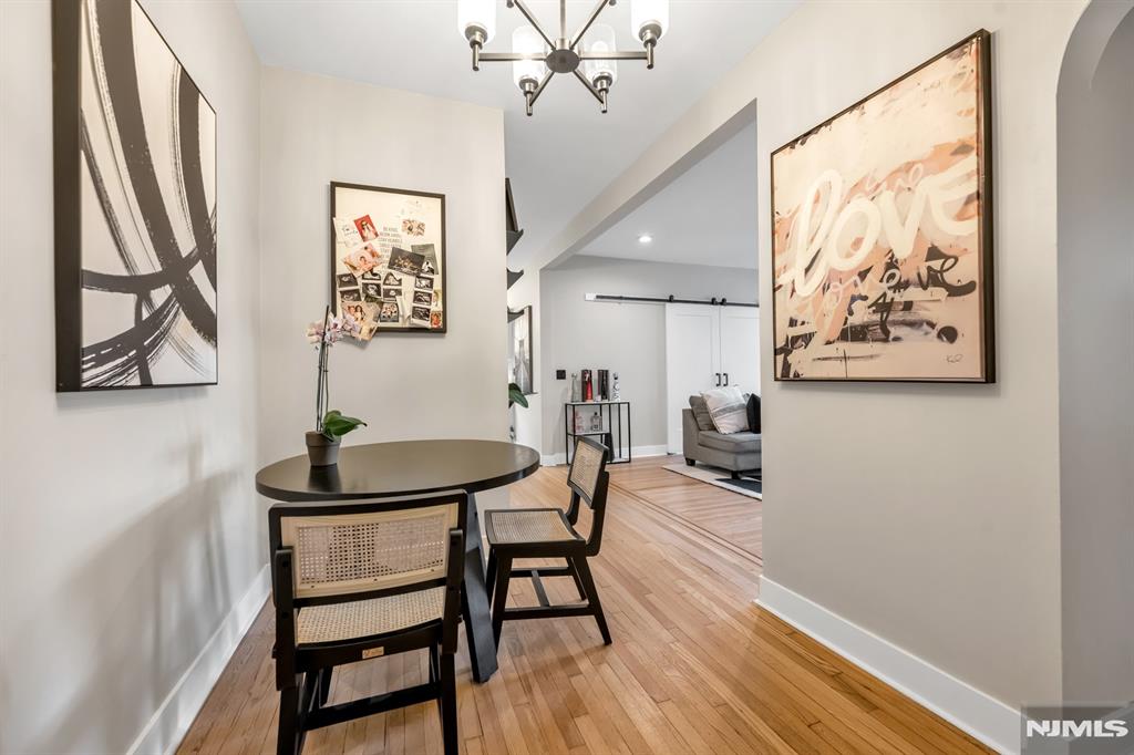 303 Hamilton Place C5