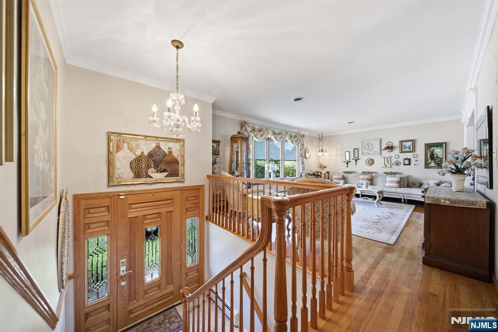 308 Loren Court
