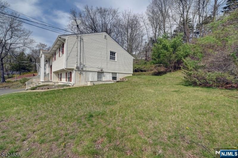 1006 Black Oak Ridge Road