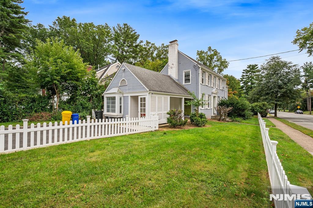 1187 Sussex Road
