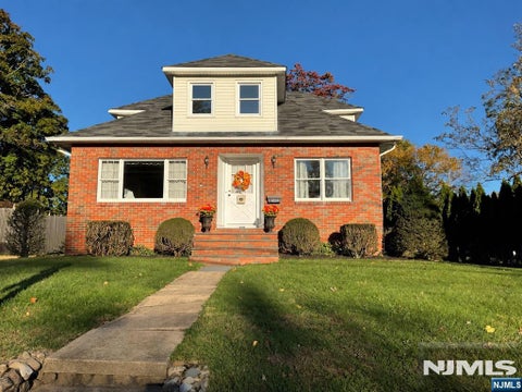 Photo of 309 Erie Avenue, Midland Park, NJ 07432 (MLS # 26040385)