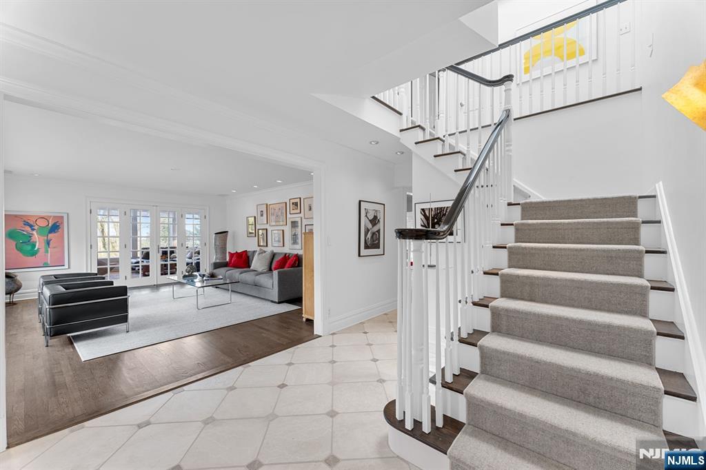 35 Mayflower Drive