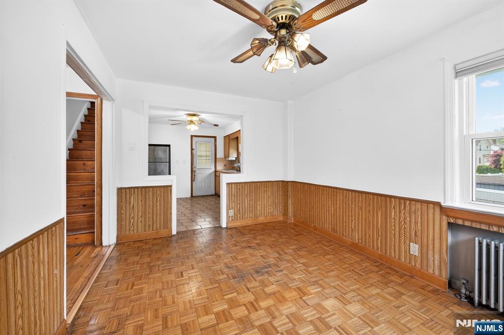 28 Livingston Place