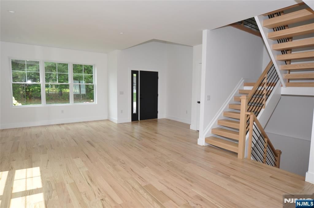 Photo of 314 Lambert, Northvale, NJ 07647 (MLS # 25016777)