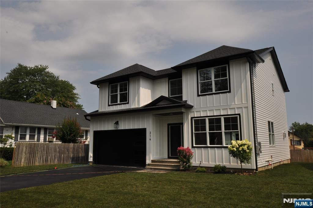 Photo of 314 Lambert, Northvale, NJ 07647 (MLS # 25016777)