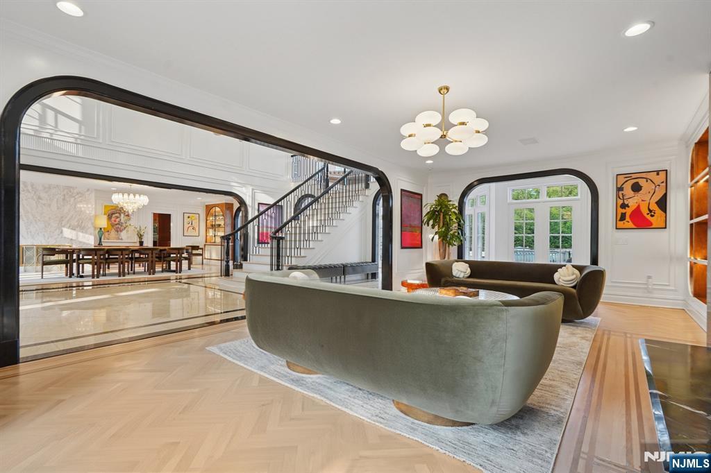 34 Oak Bend