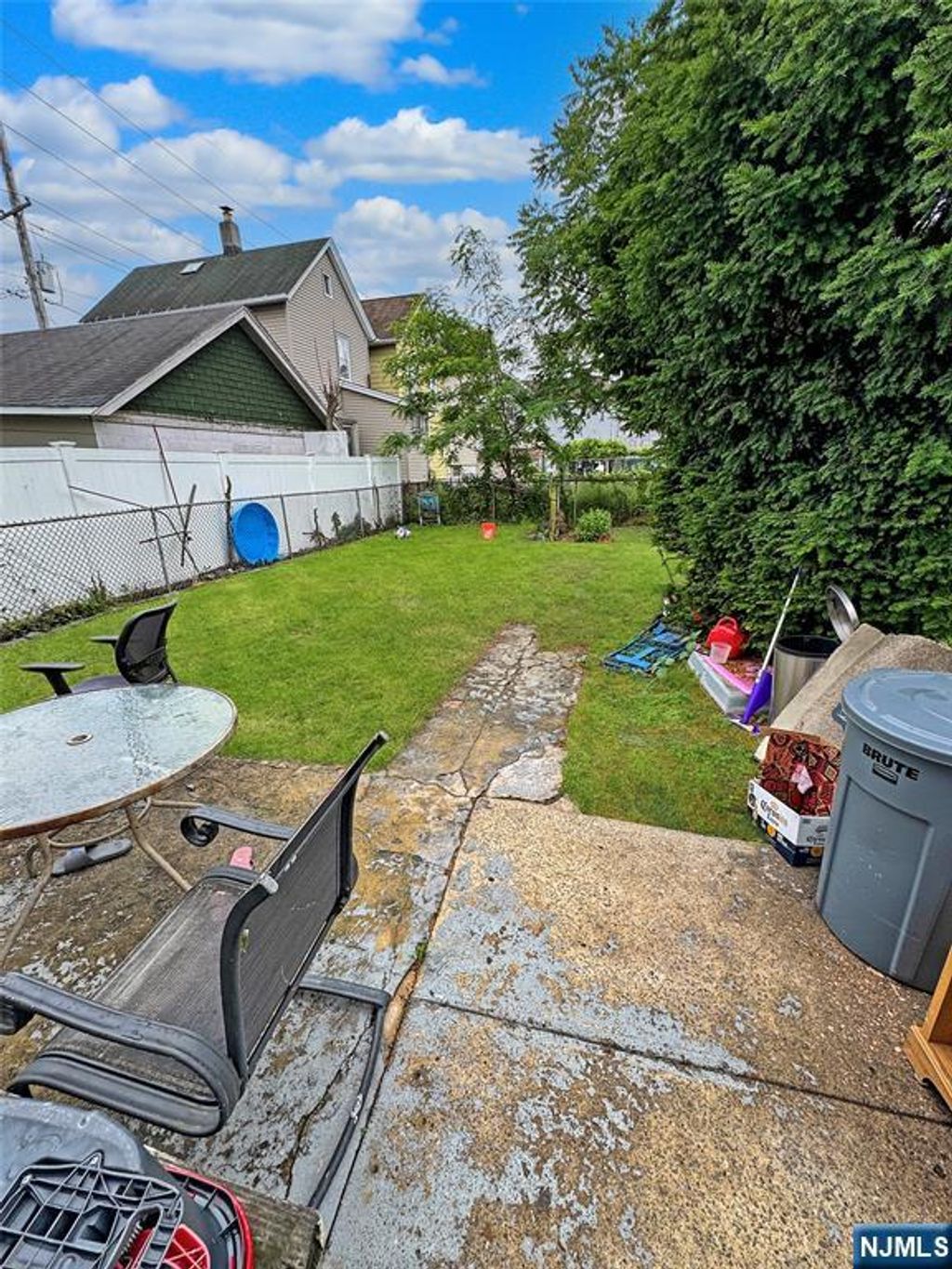 Photo of 113 Kansas Street, Hackensack, NJ 07601 (MLS # 25026655)
