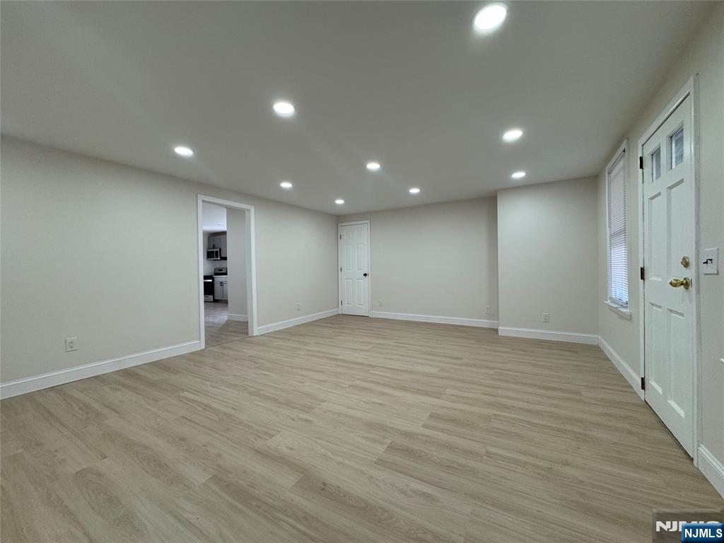 15 Storig Avenue