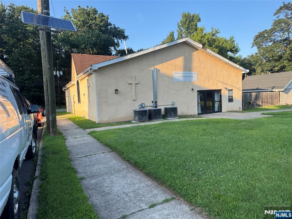 192-194 Forest Avenue