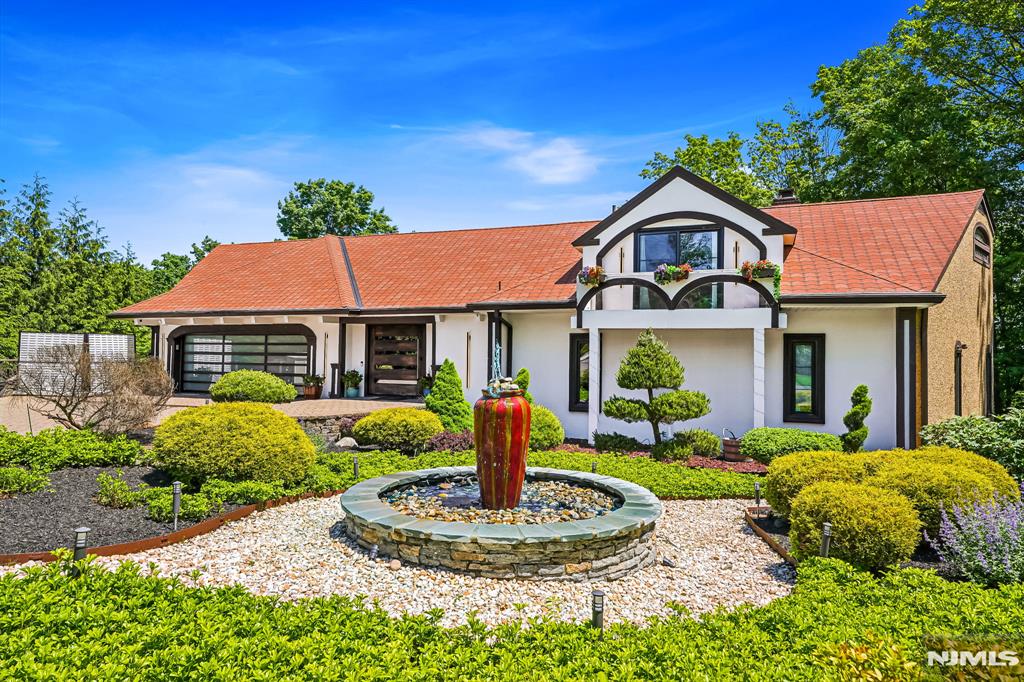 18 Fairview Drive